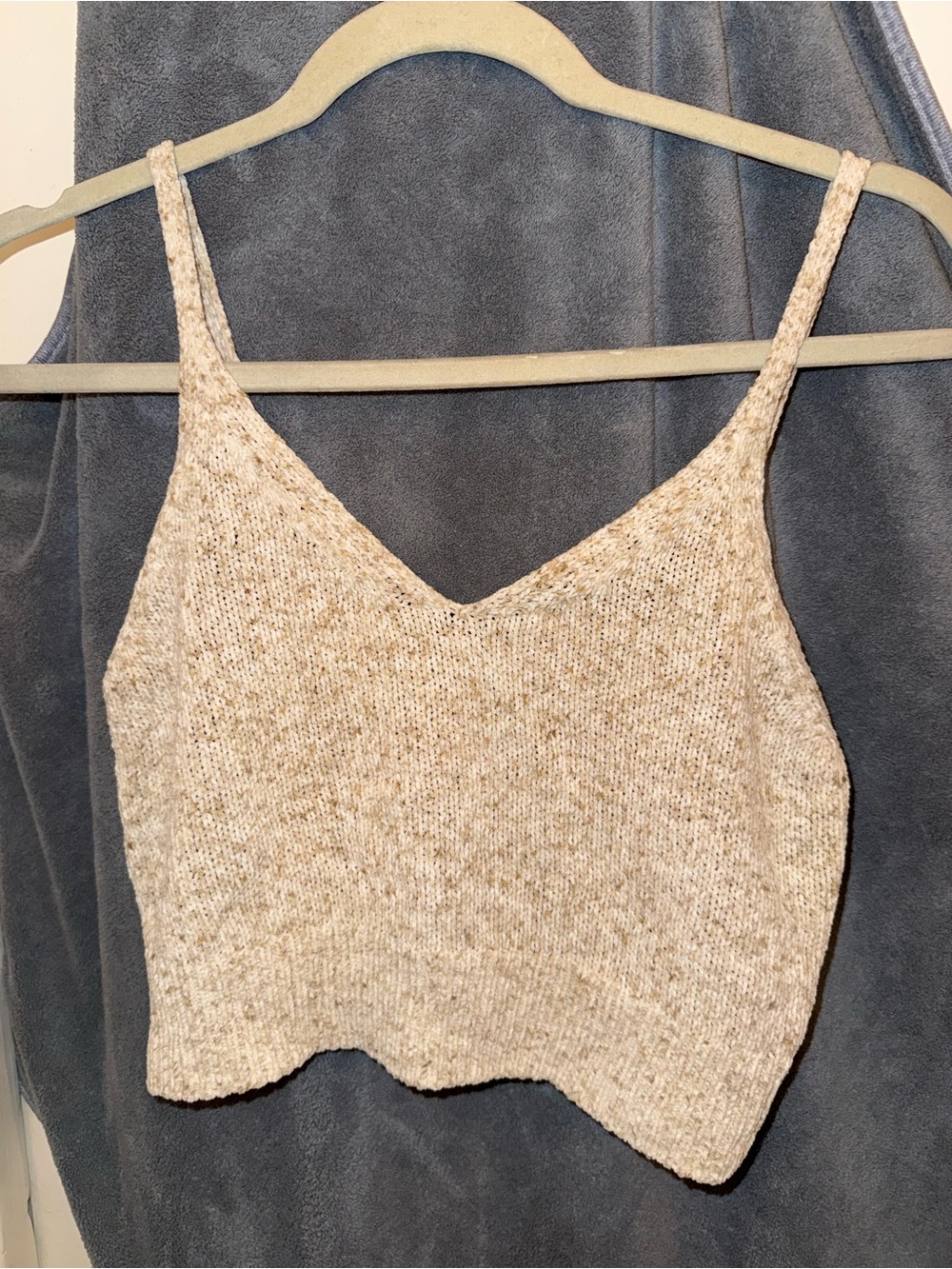 American Eagle Outfitters Cream Knit V-Neck Cropped Cami